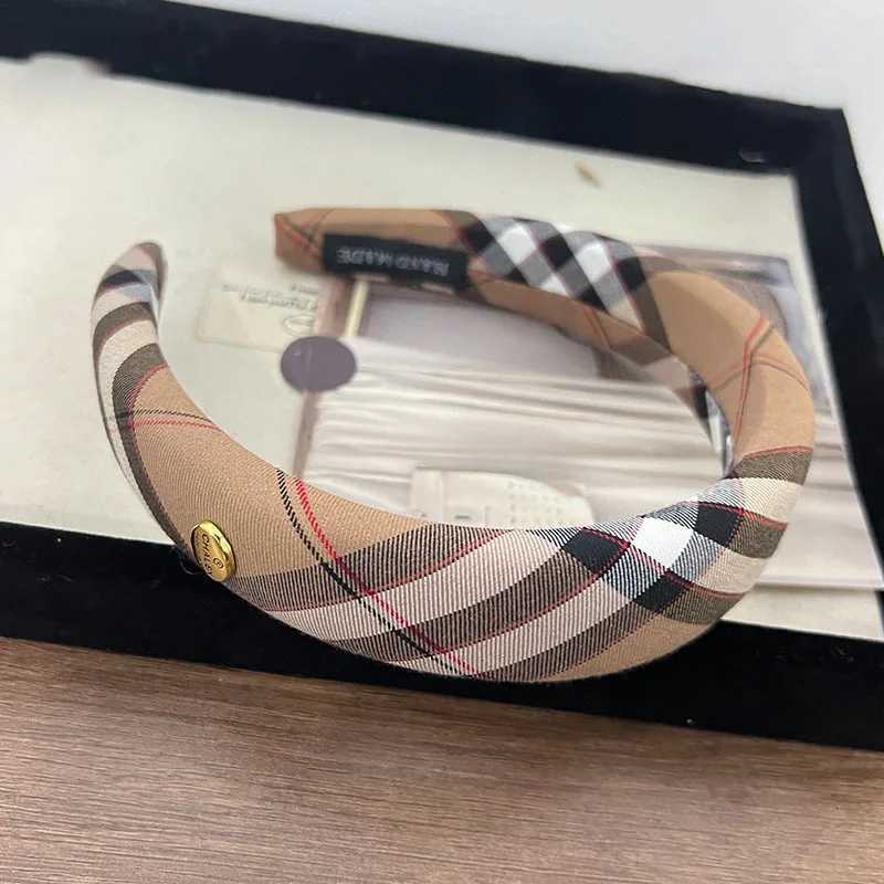 1 Autumn and winter college-style hair band for women fashionable and versatile high head band for pressing hair H260304 - view 6