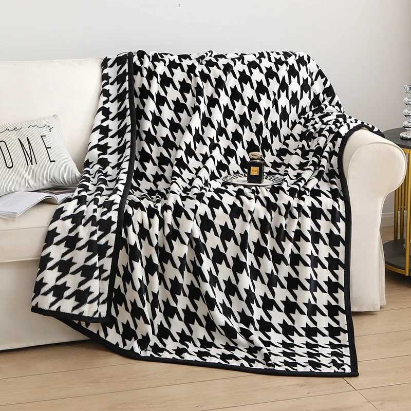 Houndstooth Plaid Blankets Soft Cotton Milk velvet Throw Blanket Office air conditioning nap blanket sofa cover Quilt Home DecorT260304