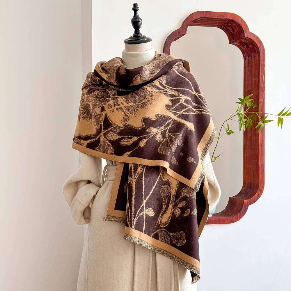 Luxury Winter Women's Imitation Cashmere Shawl Flower Butterfly Jacquard Scarf Two-Sided Pashmina for Daily Commute XJ260304