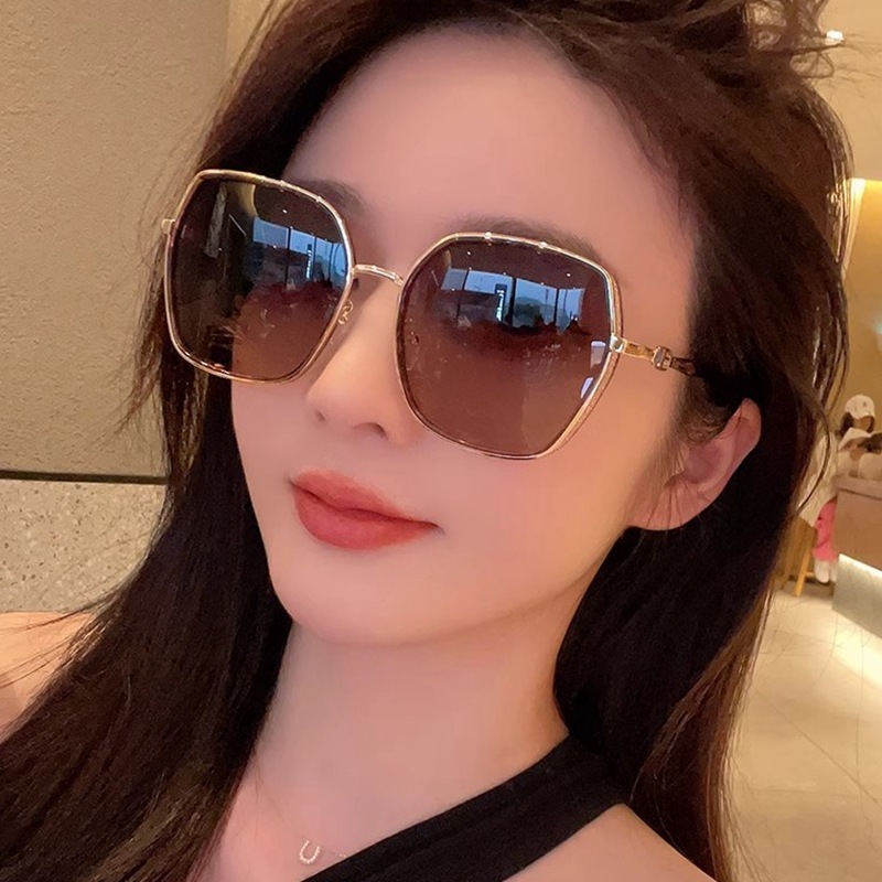 Luxury Brand High-definition Polarized Sunglasses New Designer Sunglasses Slimming Effect UV Protection High-end Outdoor Sports Sunglasses Wholesale