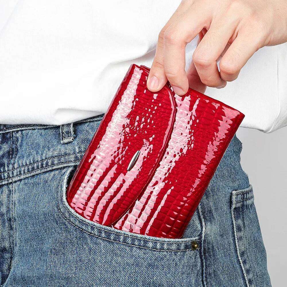Fashionable Luxury Women Purse Clip Wallet Credit Card Evening Clutches For Female Designer Woman Wallets Leather Red Black C260304