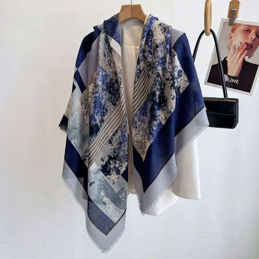 130*130cm Large Shawl Beach Wraps Women Luxury Printed Square Scarf Retro Tassel Scarves Bandanas Elegant Hijab XJ260304