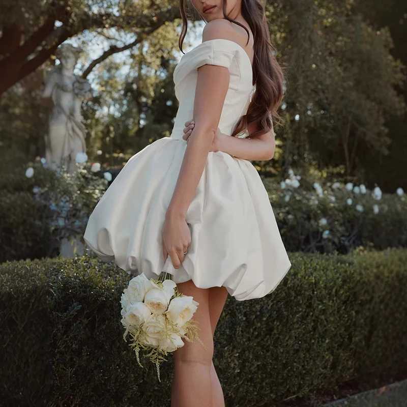 Elegant Pure Color A-line Dress Summer New BaCKless Pleat Women Evening Dress Strapless Nipped Waist Wedding Party Dress M260304