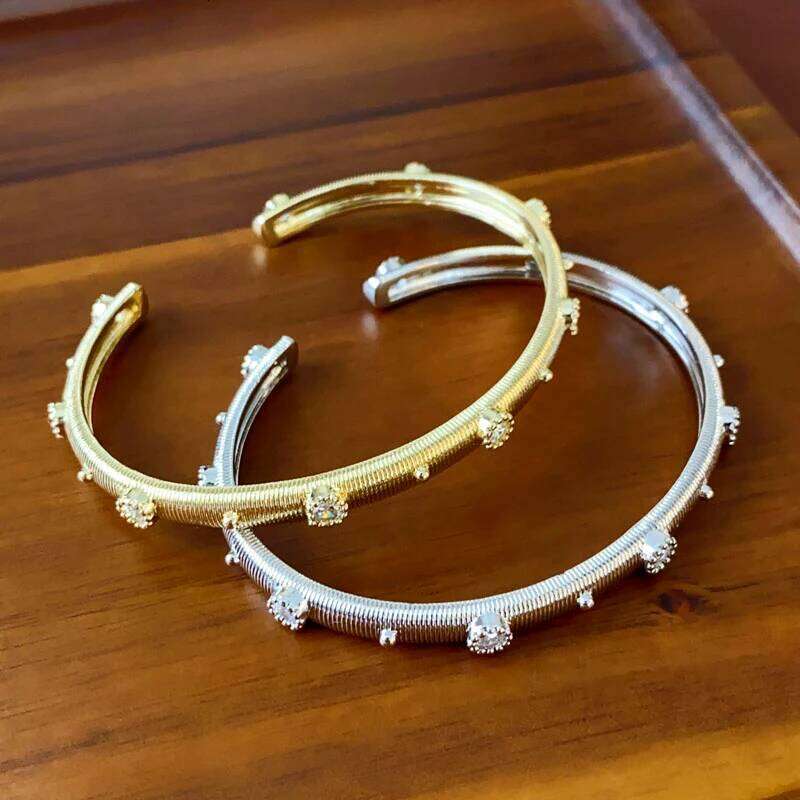 Zircon Retro Bracelet for Women Europe and The United States Light Luxury Temperament Bracelets Fashion New Accessories Gifts XJ260303