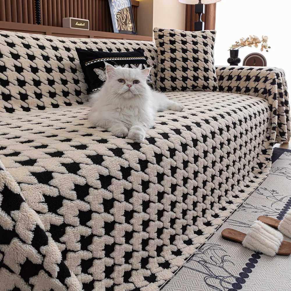 Houndstooth Soft Plush Throw Blanket Oversized Furniture Protector for Modern SofaT260304