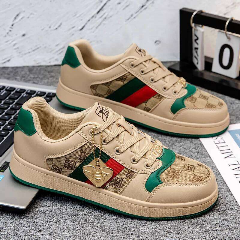 men Sneakers Male casual Mens Shoes New genuine cowhide suede shoes for all seasons 26Y0304