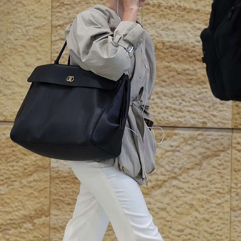 Tote bag 2026 spring new large capacity commuting shoulder bag versatile lazy style handbag sac