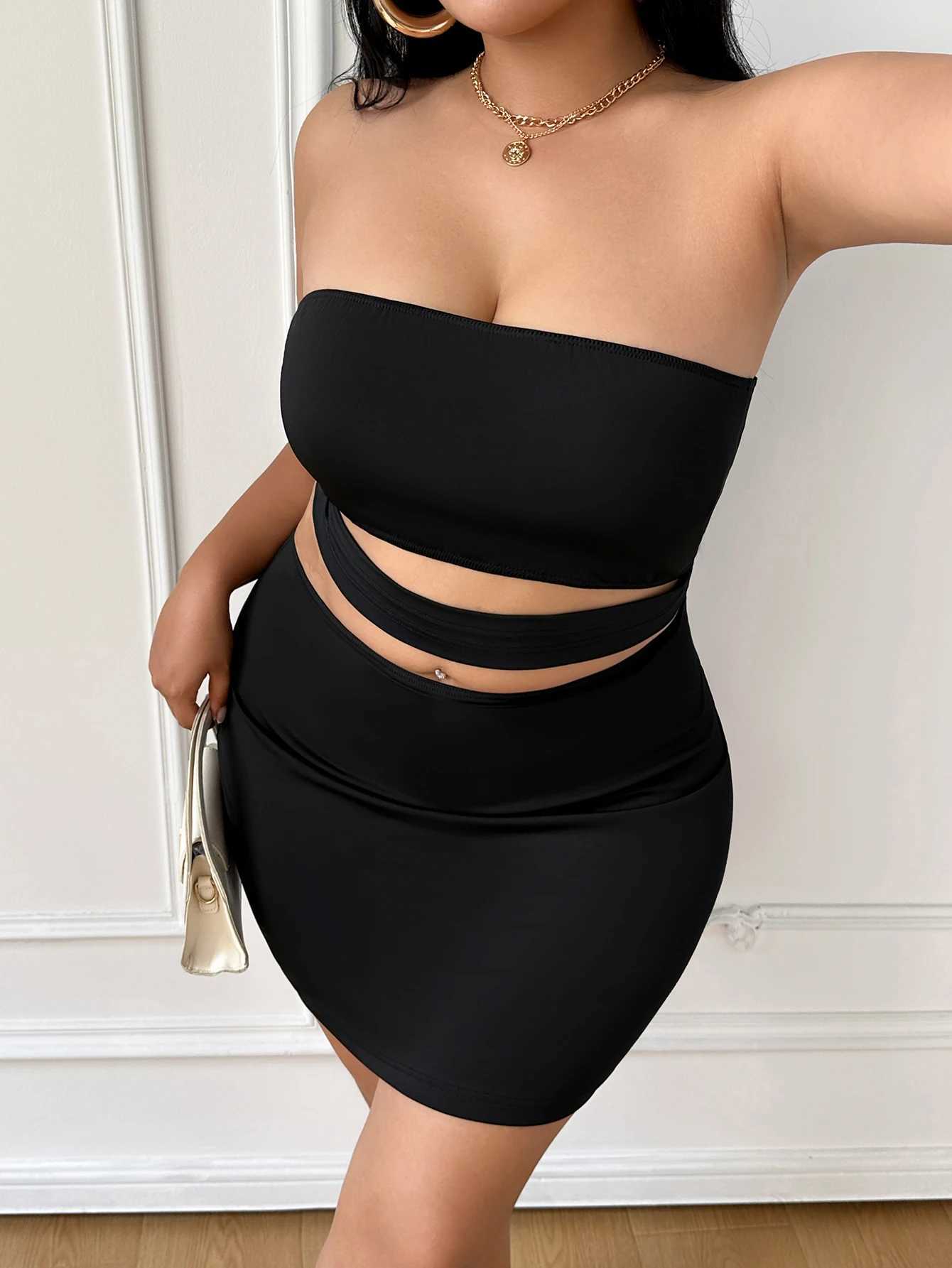 Womens Solid Color Sleeveless Off-Shoulder Pouch Back Bustier Fitted Short Skirt Sexy Cut-Out Fitted Bodycon Dress M260304