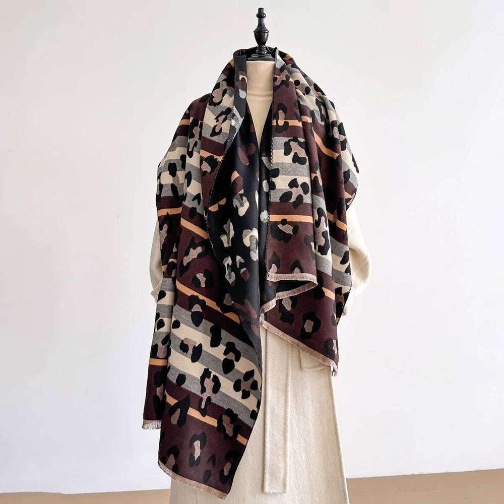 Women Thickening Imitation cashmere Scarves Fashion Designer Leopard Print Beautiful Soft Satin Shawl Neckerchief Scarf XJ260304