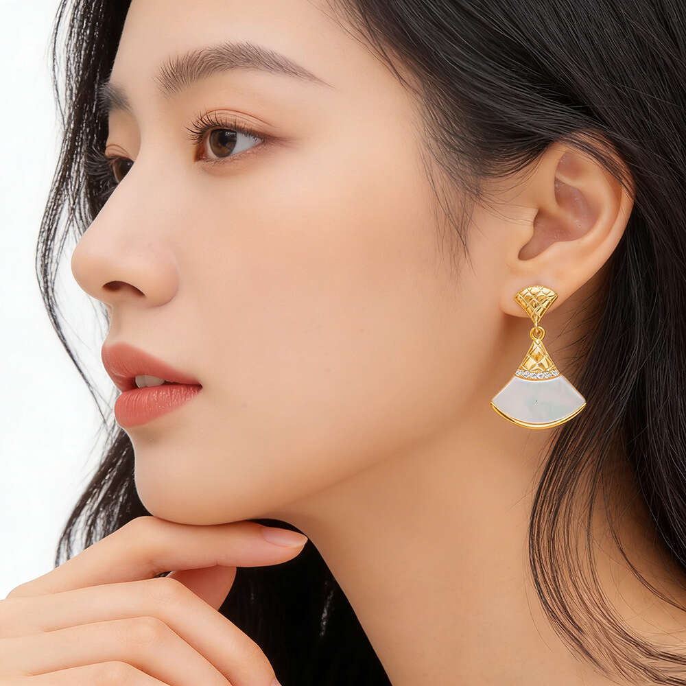 Fan-shaped Fashionable Light Luxury Zircon Mother-of-pearl Skirt Earrings Sweet And Elegant Earrings