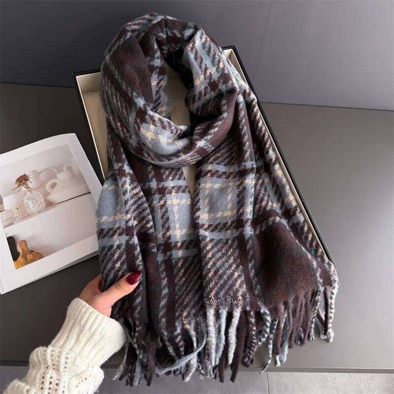 Winter Neck Warmer Scarf For Women Luxury Thickened Tassel Pashmina Shawl Faux Cashmere Warps Autumn Elegant Ladies Blanket XJ260304