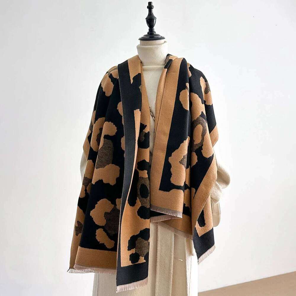 Luxury Winter Scarf Women Faux Cashmere Warm Leopard Print Pashmina Brand Foulard Female Shawls Wraps Thick Soft Bufanda 2025 XJ260304