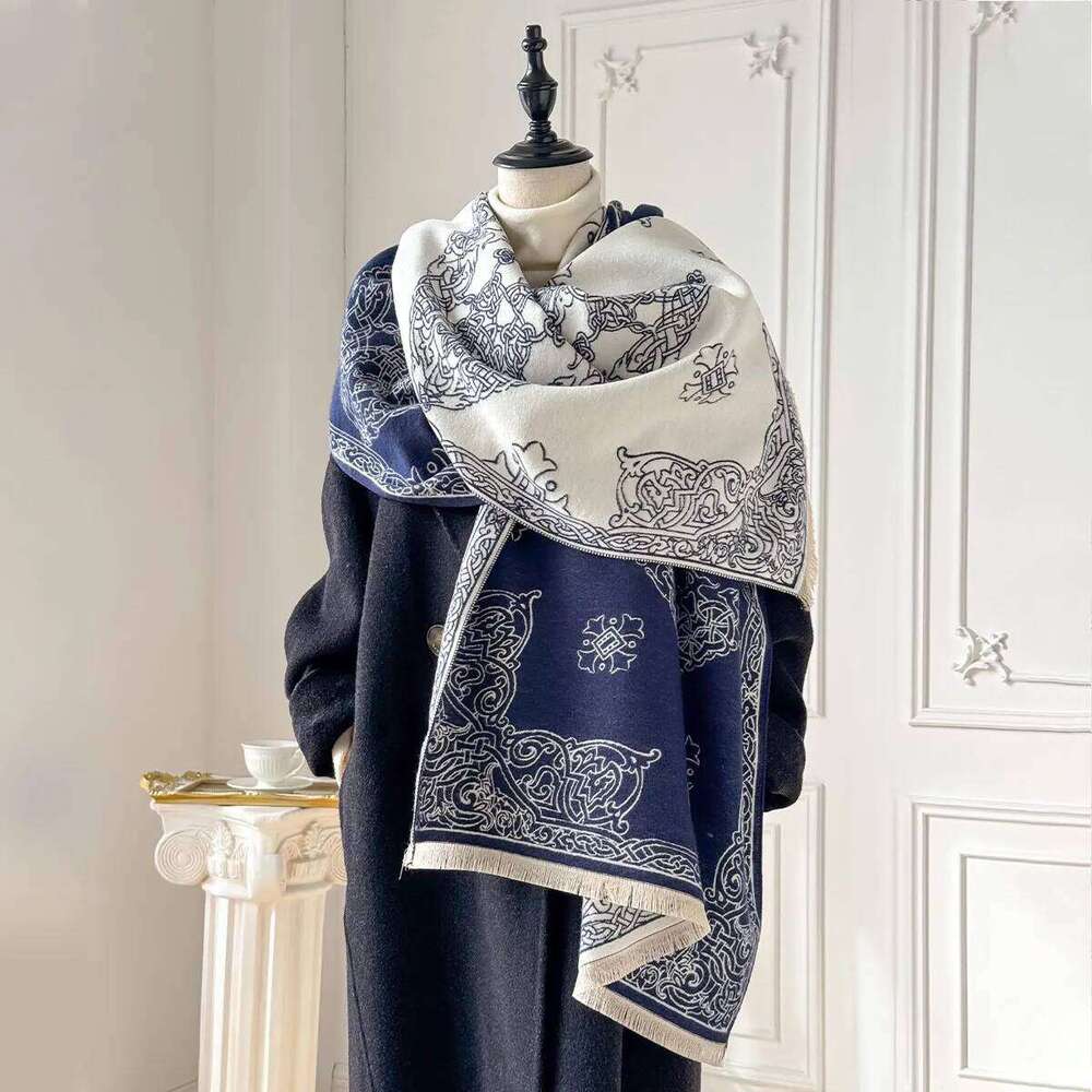 2025 Luxurious Warm Cashmere Poncho Chic Shawl Adorned with Fancy Prints Perfect for Winter as Blanket Wrap or Echarpe XJ260304