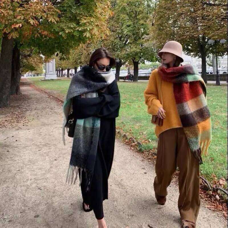 NEW Luxury Winter Thick Warm Scarf Women Cashmere Shawl and Wraps Pashmina Neckerchief Bufanda Female Long Tessel Echarpe 2023 XJ260304