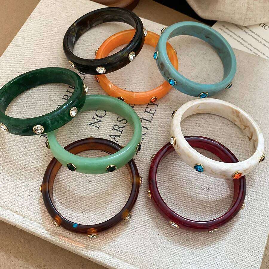 8 Colors Retro Punk Inlaid Rhinestones Resin Bangles Round Irregular Smudging Bangle Bracelets for Women Men Holiday Jewelry F XJ260303