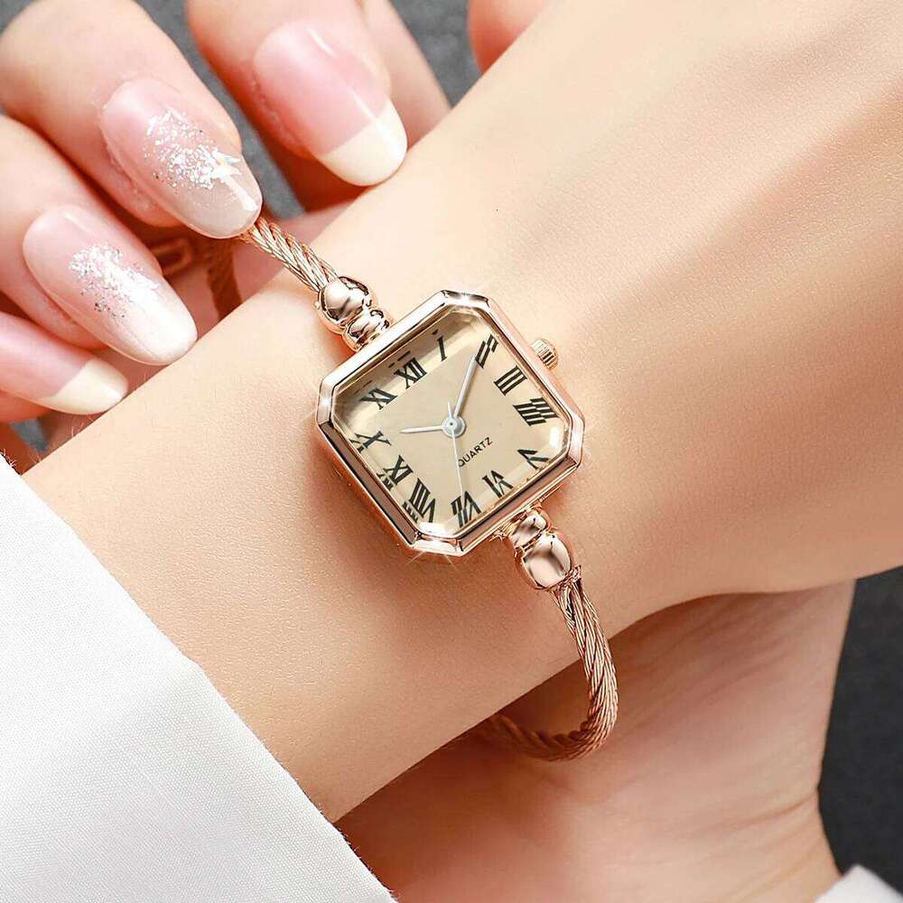 1/4PCS Fashion Square Roma Dial Women Quartz Watch Elegant Bracelet Strap Wristwatch Reloj Mujer Girls Clock Gift Without Box XJ260303