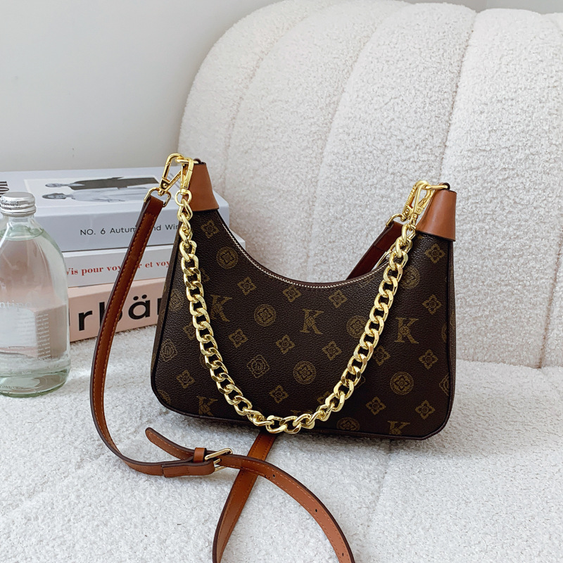 LUYIMAIDIER 2026 Summer New Fashion Designer Chain Retro Printed Crescent Bag Versatile Casual Single Shoulder Cross body Bag for Women