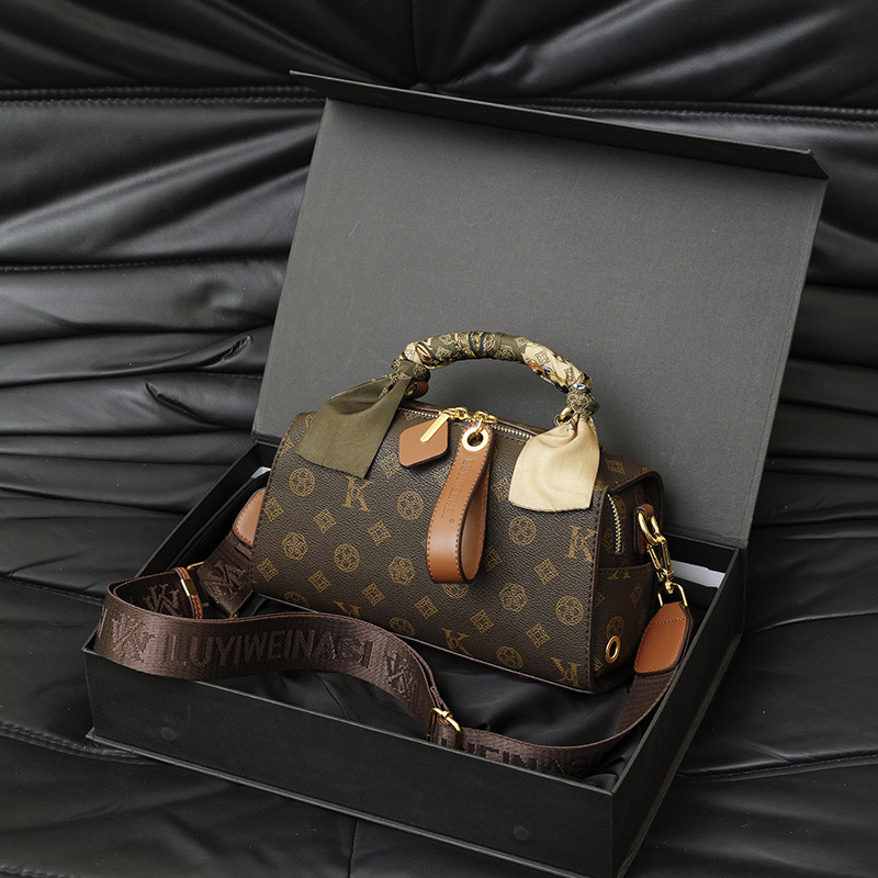 Free shipping designer bags for womens Shoulder bags grey brown Fashionable versatile vintage single shoulder versatile commuting crossbody bag