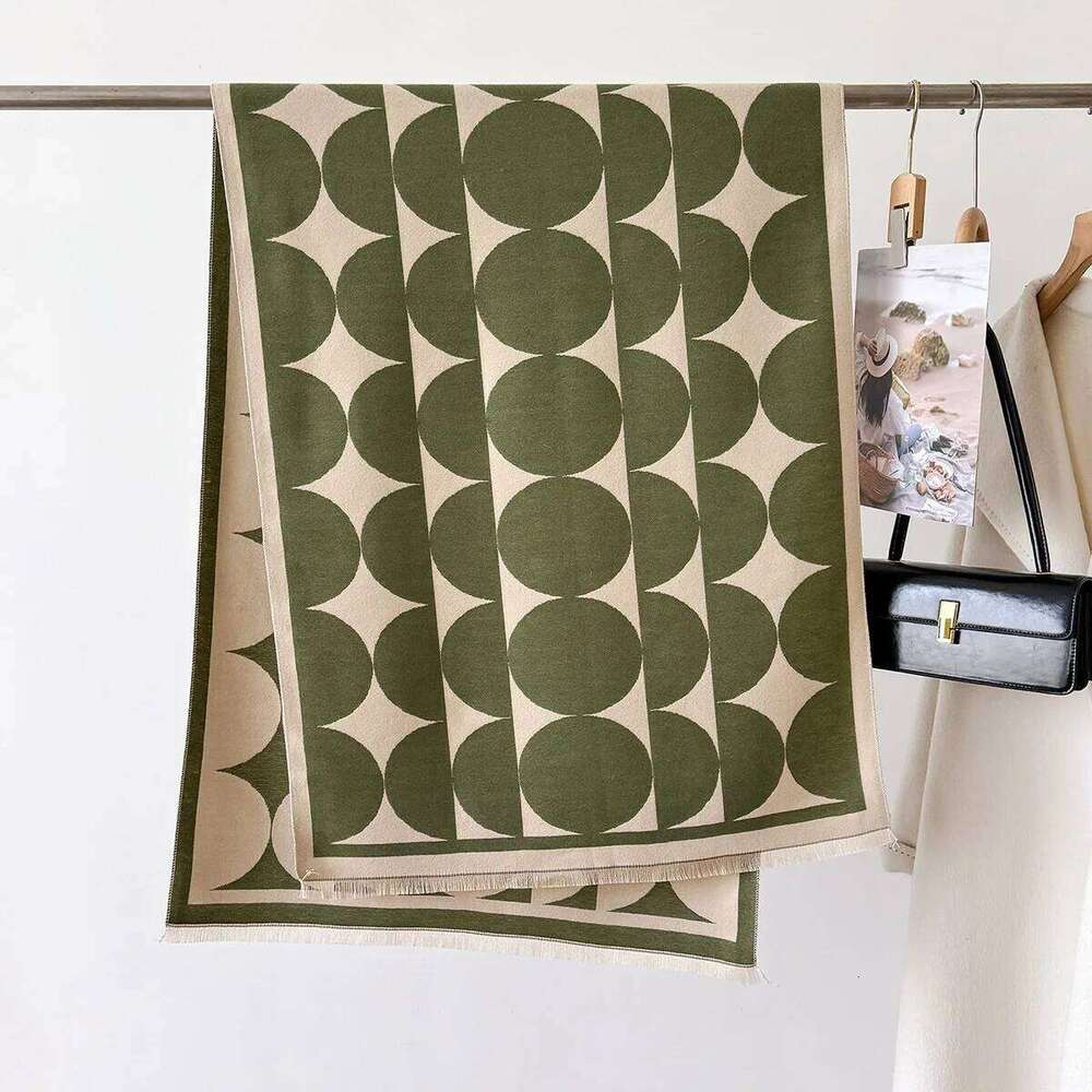 2025 New Luxury Dot Print Long Scarf for Women Warm Winter Cashmere Pashmina Scarves Shawls Female Thick Blanket Wraps Foulard XJ260304