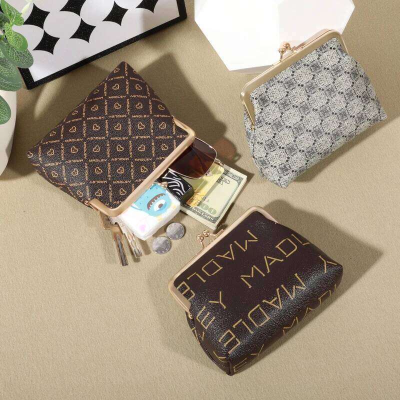 Vintage Women's Short Wallet Buckle Style Purse Coin Pouch Jewelry Bag C260304