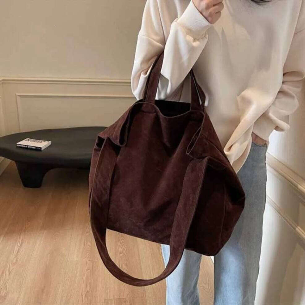 OLOEY Large Capacity Velvet 2026 Hot Selling Tote Zipper Solid Color Popular Fashion Handbag Soft Simple Commuting Shoulder Bag