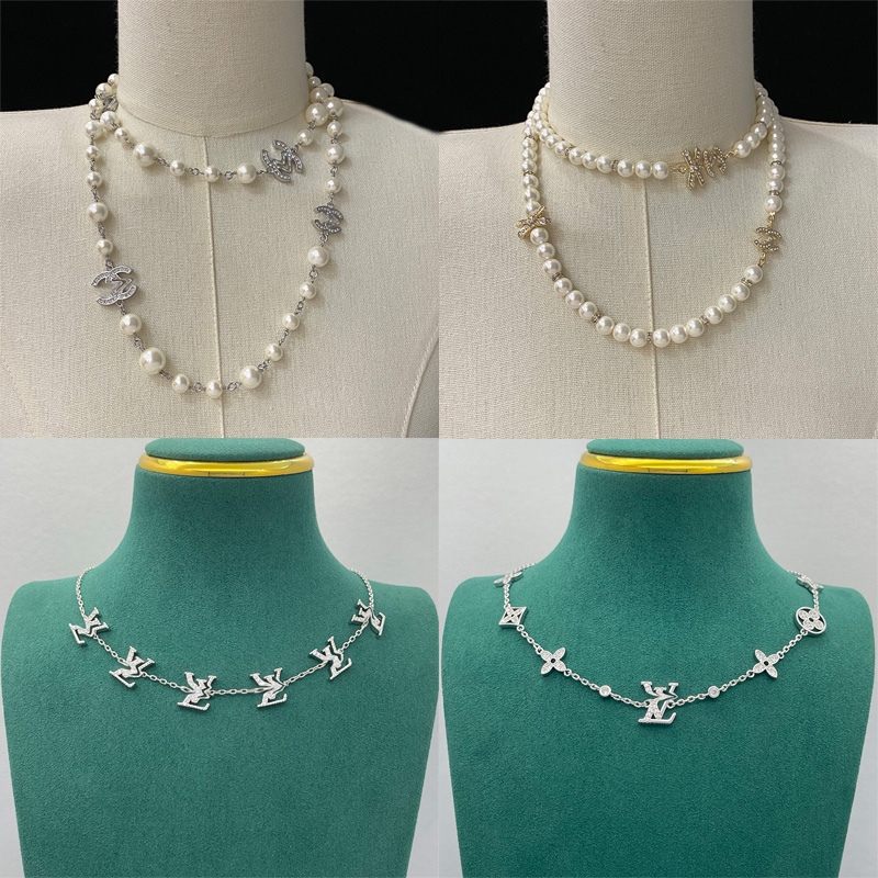 The product color is shown in the picture Designer necklaces Bracelet Luxury accessories