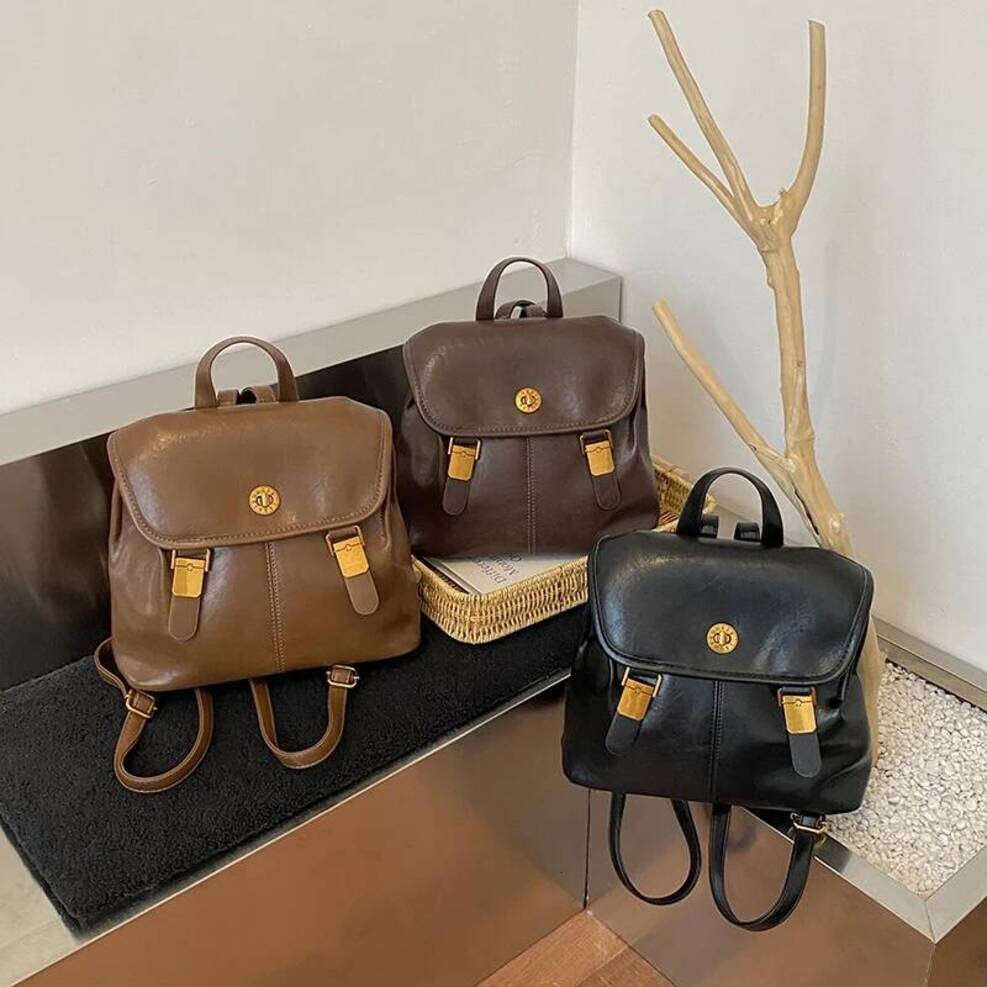 OLOEY Women Small Pu Leather Backpacks 2025 New Korean Fashion Vintage Luxury Backpack Student School Bag Back Packs