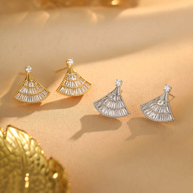Micro-inlaid Zirconium Fashion Fan-shaped Stud For Women Simple And Versatile Earrings