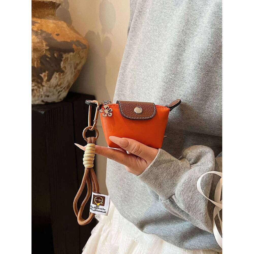 Hot Selling Exquisite Fashion Mini Handbag Wallet Simple Solid Color Ins Korean Style Storage Makeupbag Girl Women Birthday Gift C260304
