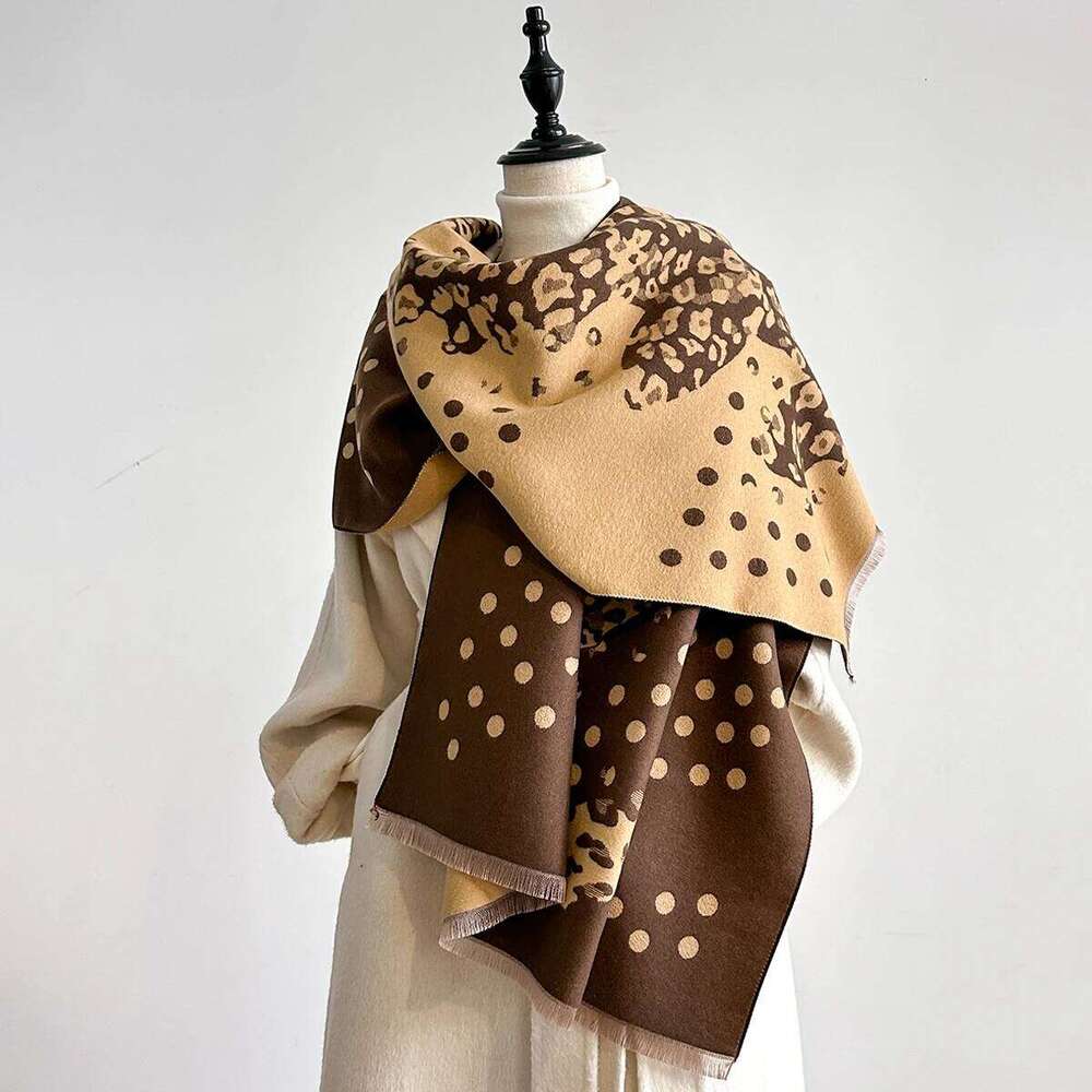 Ladies Thickened Winter Scarf Leopard Print Polka Dot Pattern Dual-Sided Faux Cashmere Jacquard Wool Pashmina Wrap for Luxury XJ260304