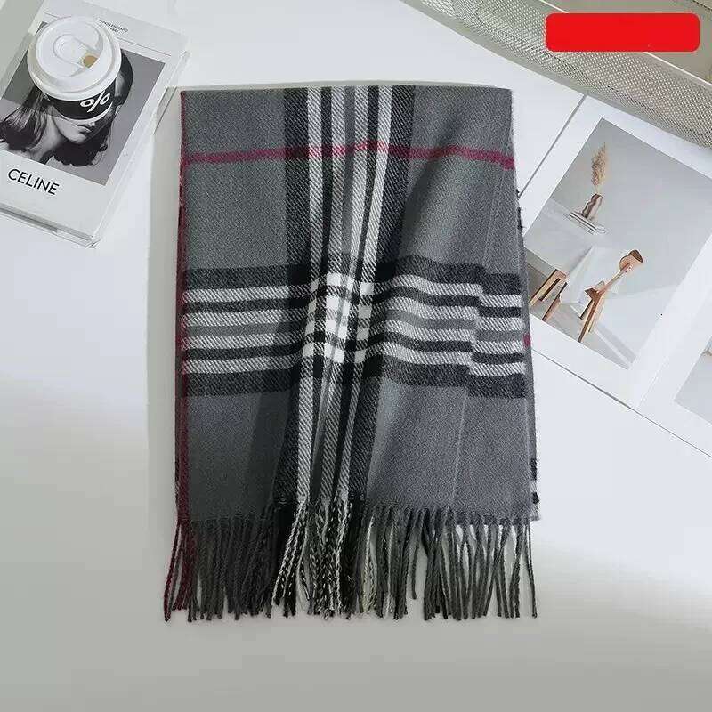 1Pcs Autumn and New Faux Cashmere Neck Warmer, Korean Style, British Plaid, Versatile Trendy Men's Scarf, Best Choice Boys, a Must-Have for Winte