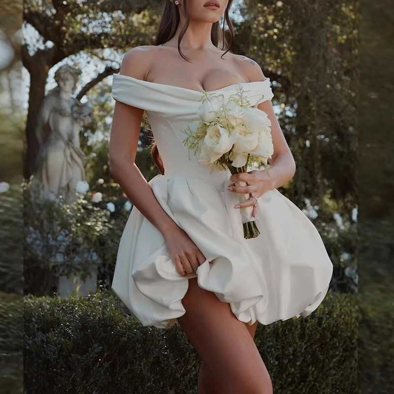 Elegant Pure Color A-line Dress Summer New BaCKless Pleat Women Evening Dress Strapless Nipped Waist Wedding Party Dress M260304