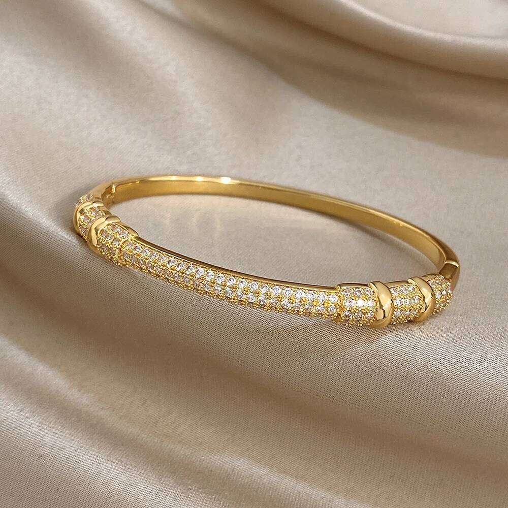 Shiny Geometric Micro Inlaid Rhinestone Stacked Bracelet for Women Delicate Gold Plated Copper Cuff Bangle Jewelry Gifts XJ260303