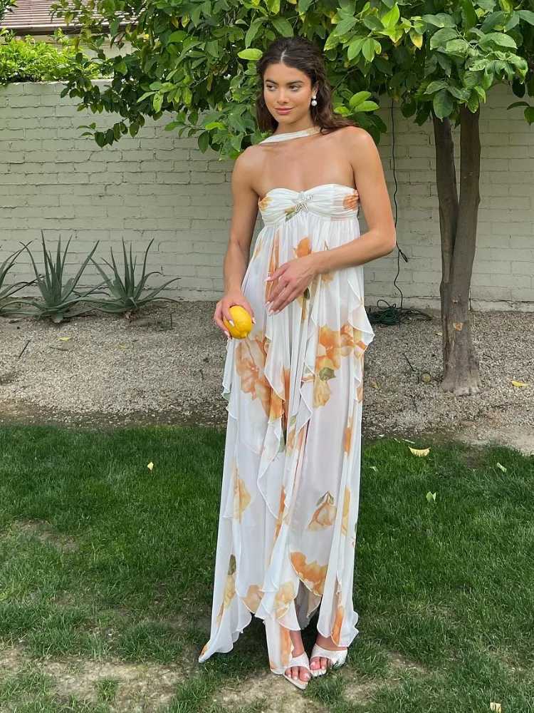 solid Irregular Ruffle print Halter Dresses Summer New Sleeveless Off Shoulder Holiday Robes Women Chic Highstreet Beach Dresses M260304