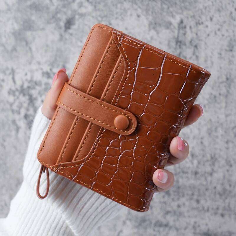 Mini Crocodile Print Clutch Wallet, Short Credit Holder, Women's Card Case & Coin Purse C260304
