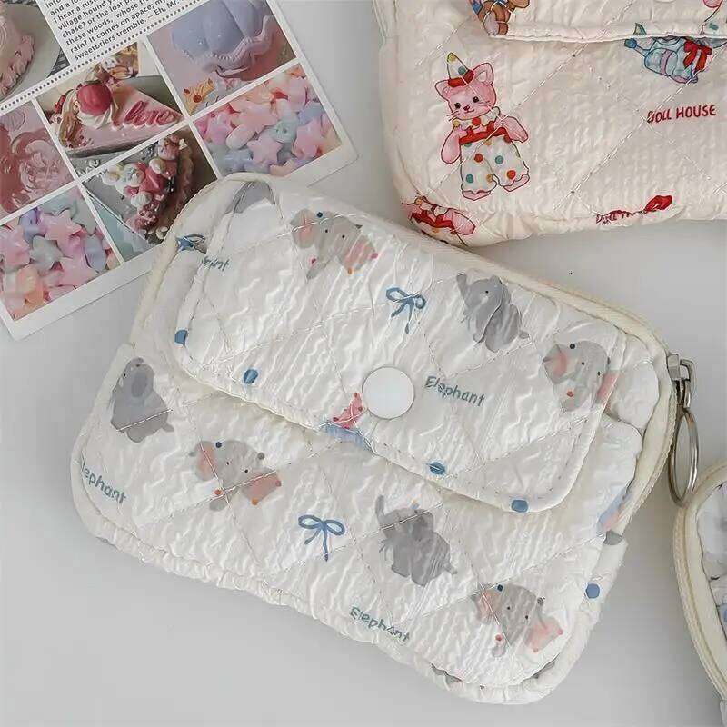 Sweet Cute Women's Cosmetic Purse Headphone Travel ID Coin And Key Multifunctional Storage Bag Girl Gift C260304