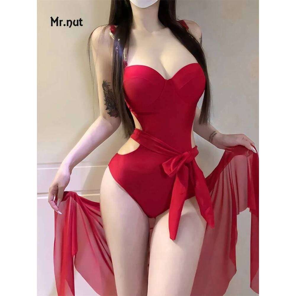 Mr. Nut 2025 Pure Desire Style One Piece for Women Red Small Chest Gathered To Show Off Thinness Spicy Girl Swimsuit Y260303