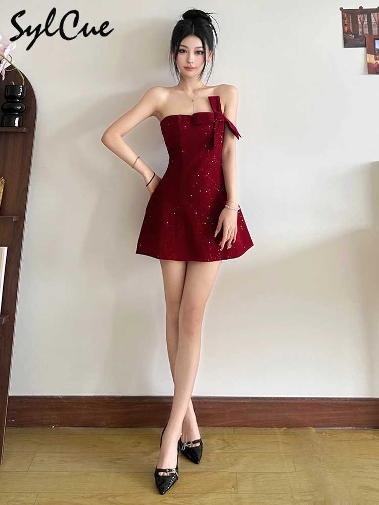 SylCue Elegant Women Dress Christmas Cross Knots Wrap Sleeveless Backless Fine Flash Slim Temperament Fashionable Mini Bodycon M260304