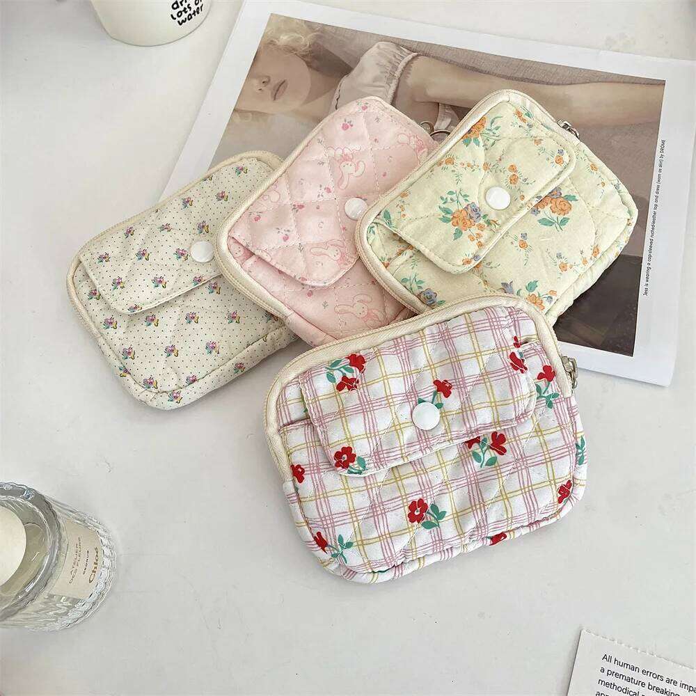 Cute Cartoon Print Coin Purse High Quality Kawaii Wallet for Women New Small Earphone Key Bank Card Storage Bag Pouch Travel C260304
