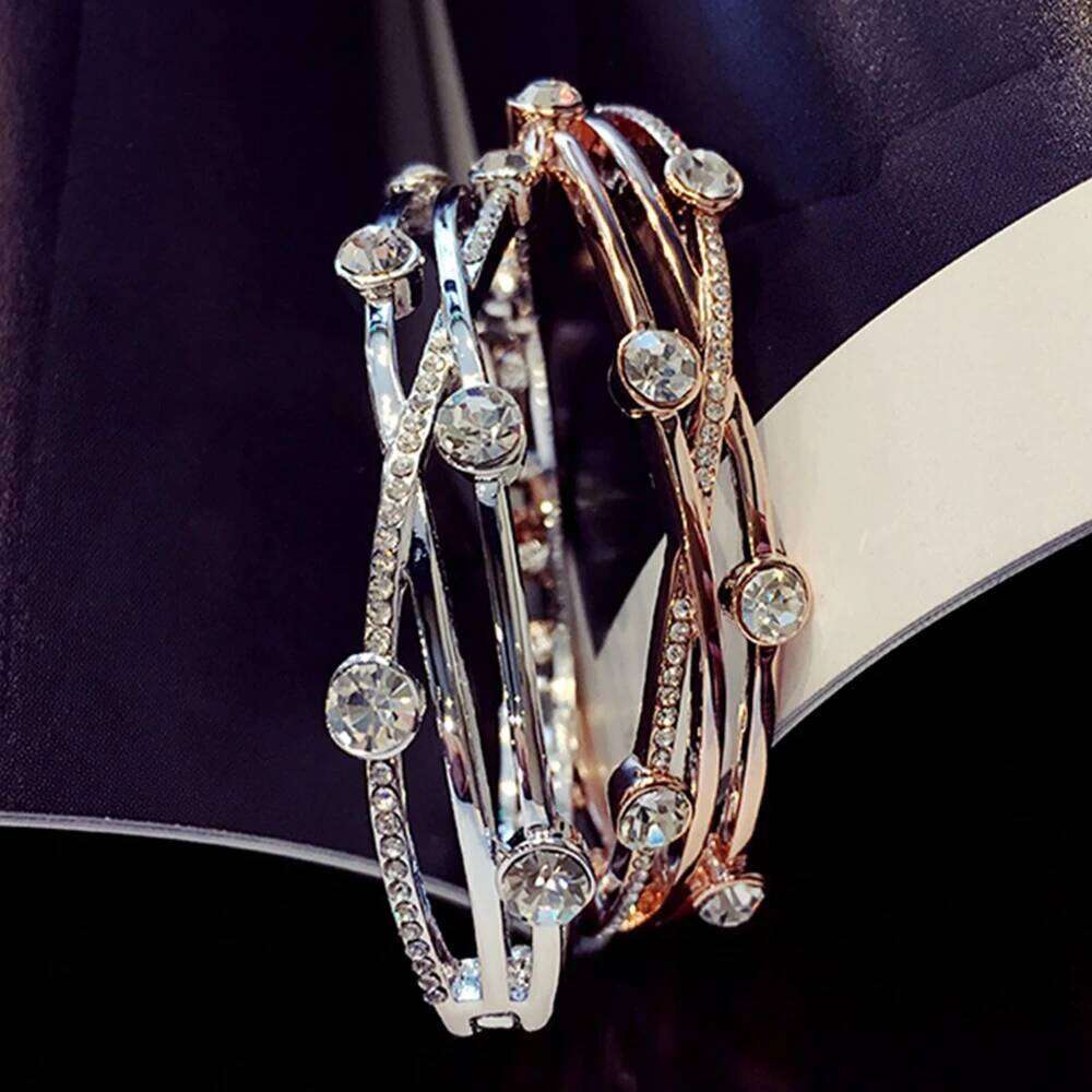 Hot Selling 18K gold-plated titanium steel full diamond bracelet super flash High Quality Bracelet For Women Jewelry XJ260303