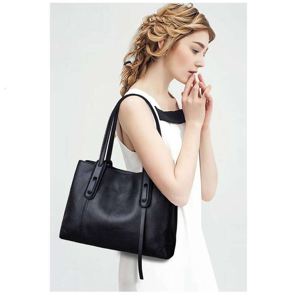 OLOEY 2025 Winter Spring Lichee Genuine Leather Women Shoulder Handbag Large Capacity Soft Cowhide Pacthwork Female Tote Bag