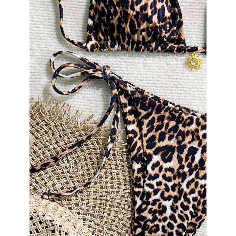 Summer Sexy Leopard Print Bikini Set Women Halter Neck Swimwear High Cut Triangle Top Hot Beachwear Trendy Bathing Suit New Y260303