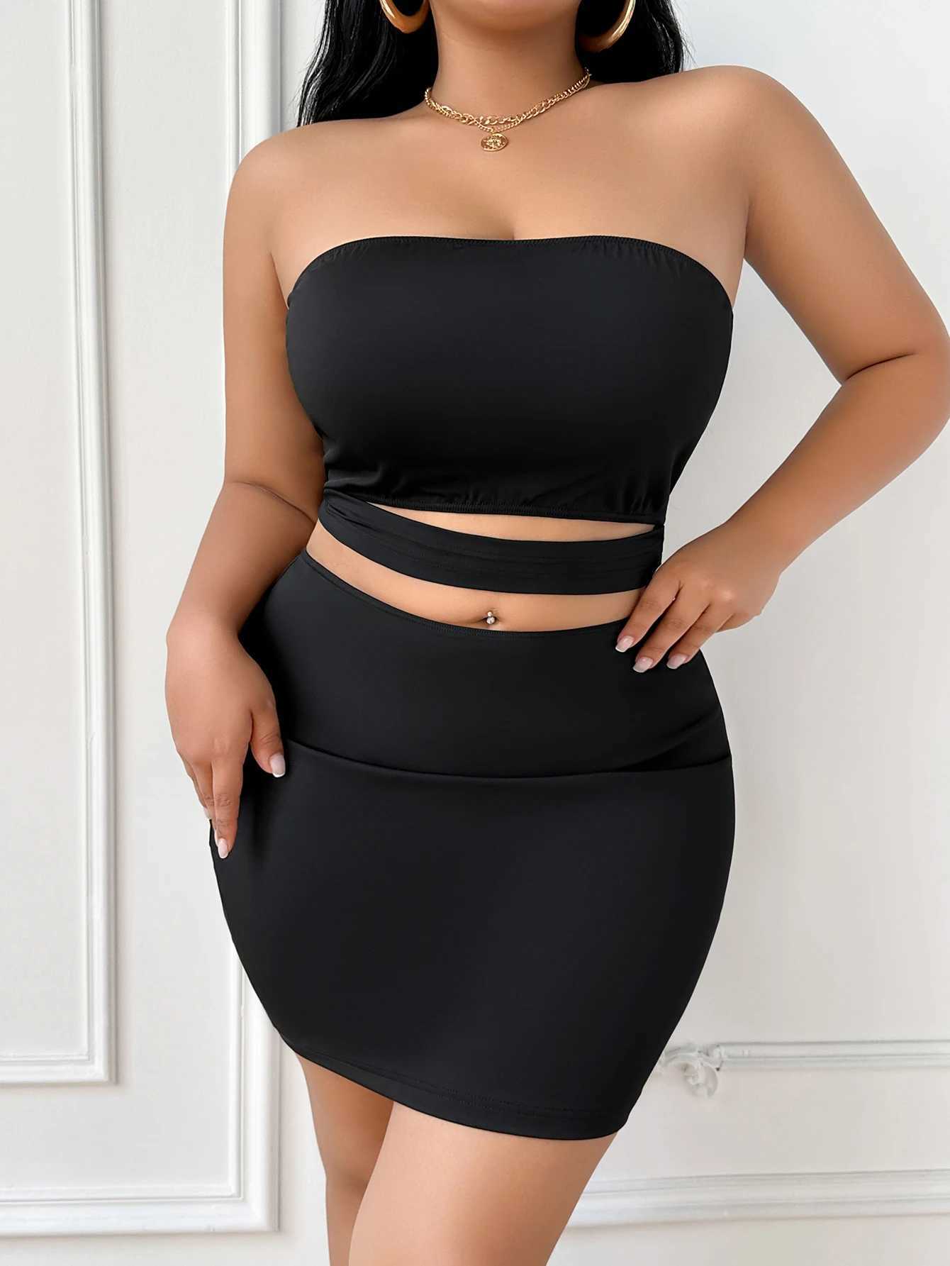 Womens Solid Color Sleeveless Off-Shoulder Pouch Back Bustier Fitted Short Skirt Sexy Cut-Out Fitted Bodycon Dress M260304