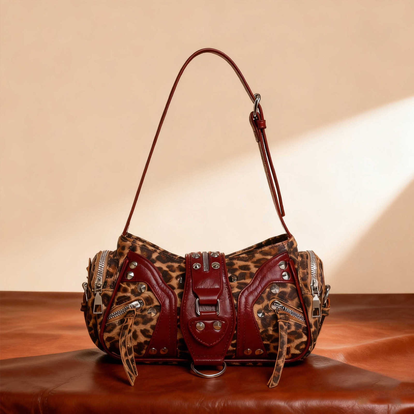 Small-scale design "hot girl" retro style Y2K oil wax leather shoulder crossbody motorcycle bag shoulder bag for winter new style women'