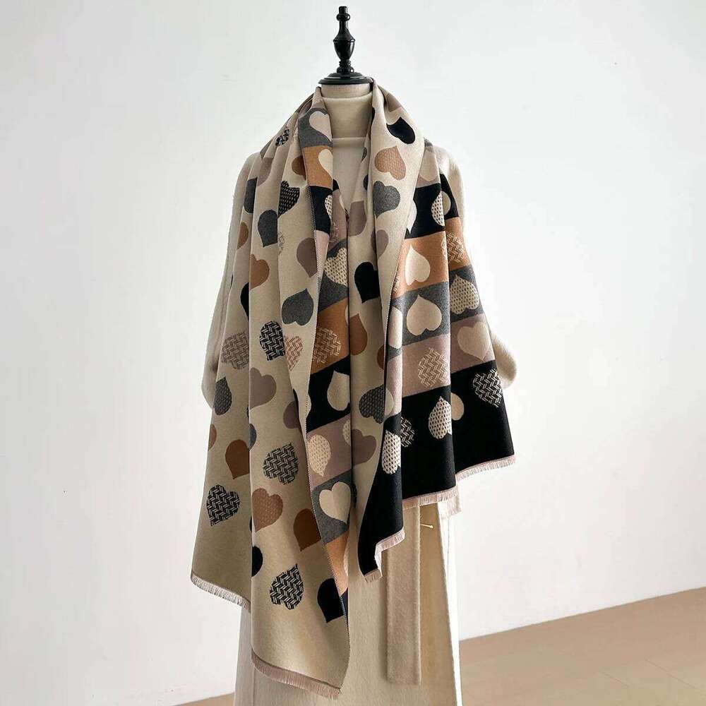 Luxury Winter Scarf Women Faux Cashmere Warm Heart Pattern Pashmina Brand Foulard Female Shawls Wraps Thick Soft Bufanda Poncho XJ260304