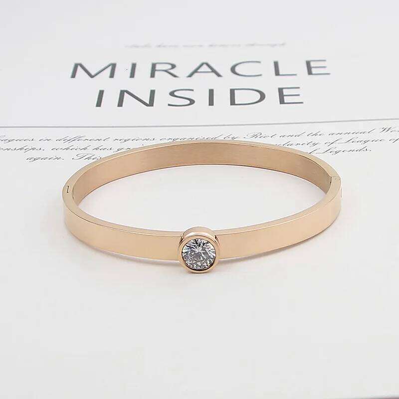 Hot Selling Fashion Glossy Crystal Stainless Steel Bracelet For Women Children Love Gifts And Jewelry Wholesale XJ260303