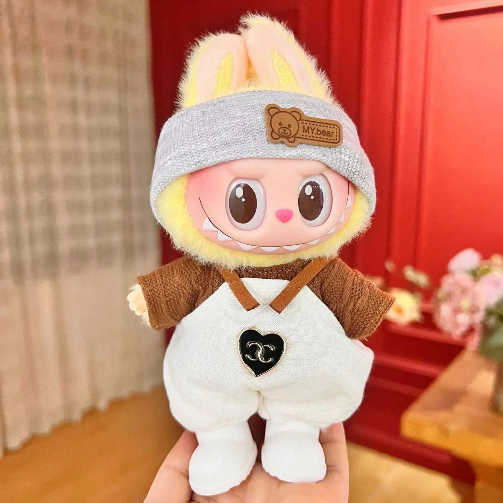 Cute Plush Overalls Set with Knit Hat & Heart Buckle for 17cm Labubu Sitting Party Dolls DIY Gift AccessoriesT260304