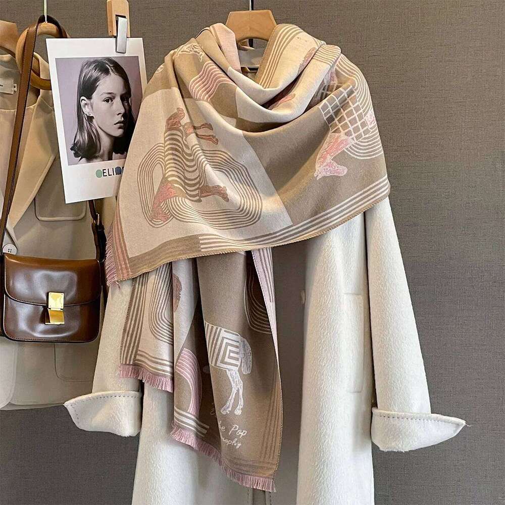 Luxury Cashmere Scarves New Autumn Winter Thick Warm Tessel Scarf Lady Horse Shawl Wrap Blanket Bufanda Poncho Echarpe Pashmina XJ260304