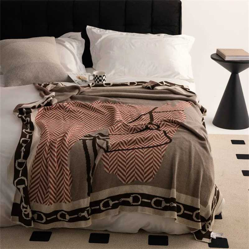 Soft Horse Knitted Blanket Gray Bedspread Modern Orange Decorative For Sofa Throw Warm Living Room Bedding Home DecorationsT260304