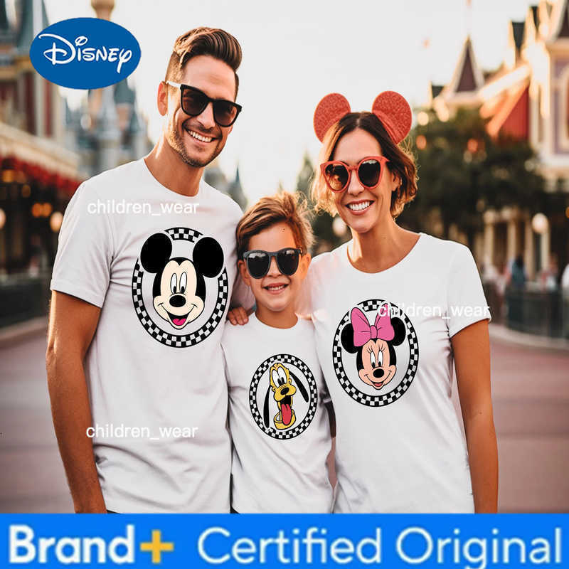 Disney Character Shirt Vintage Character Shirt Mickey Minnie Donald Daisy Pluto GoofyTrip Tee H260304